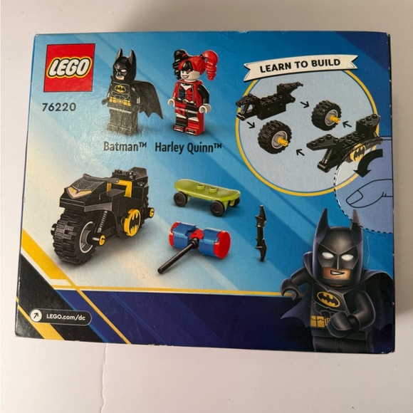LEGO Batman versus Harley Quinn 76220 Set - Picture 2 of 2